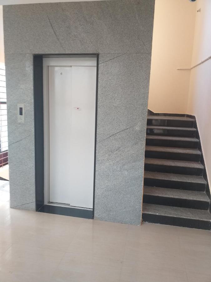 The Nisarga Grand Ξενοδοχείο Μπανγκαλόρ Εξωτερικό φωτογραφία